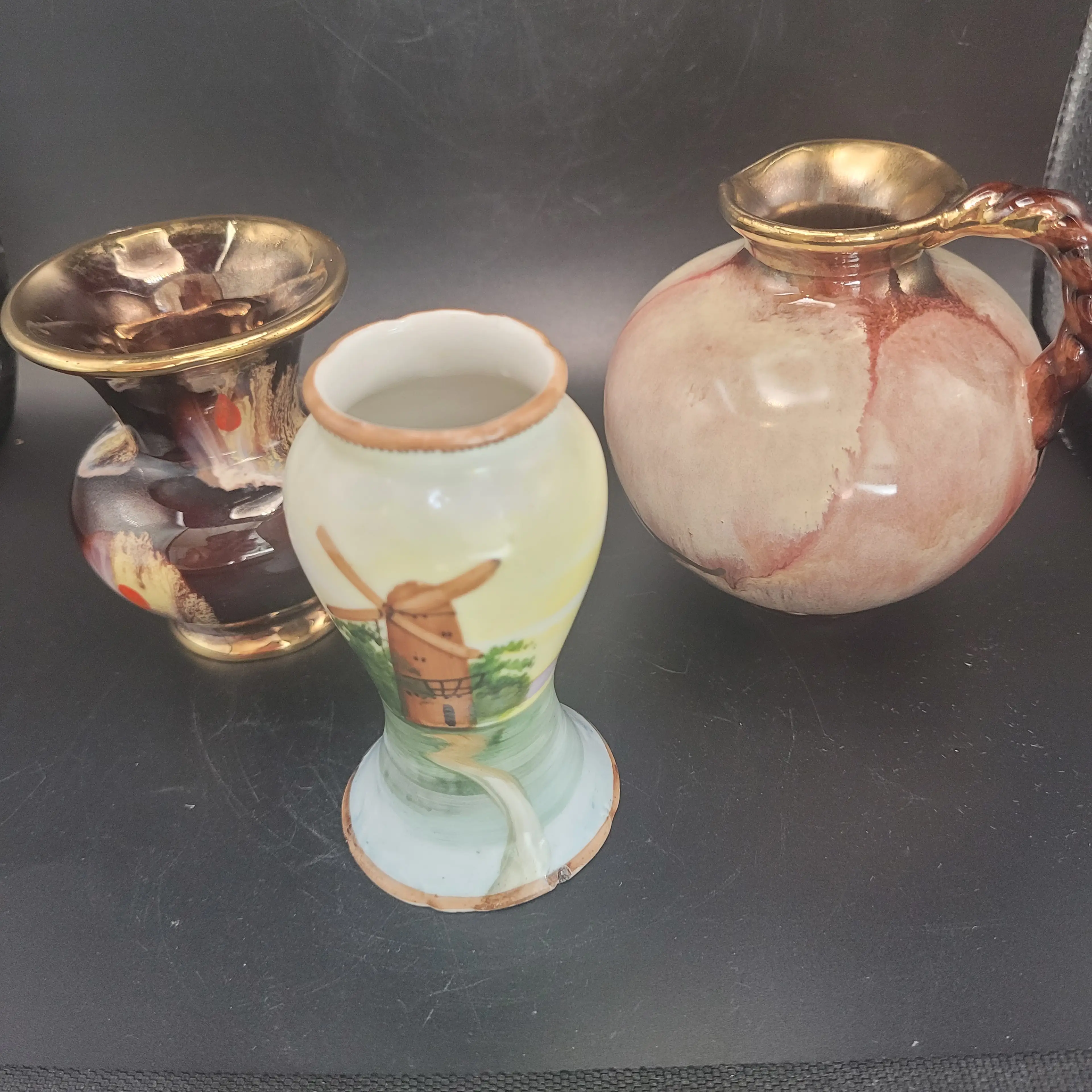 Image 2 of 18