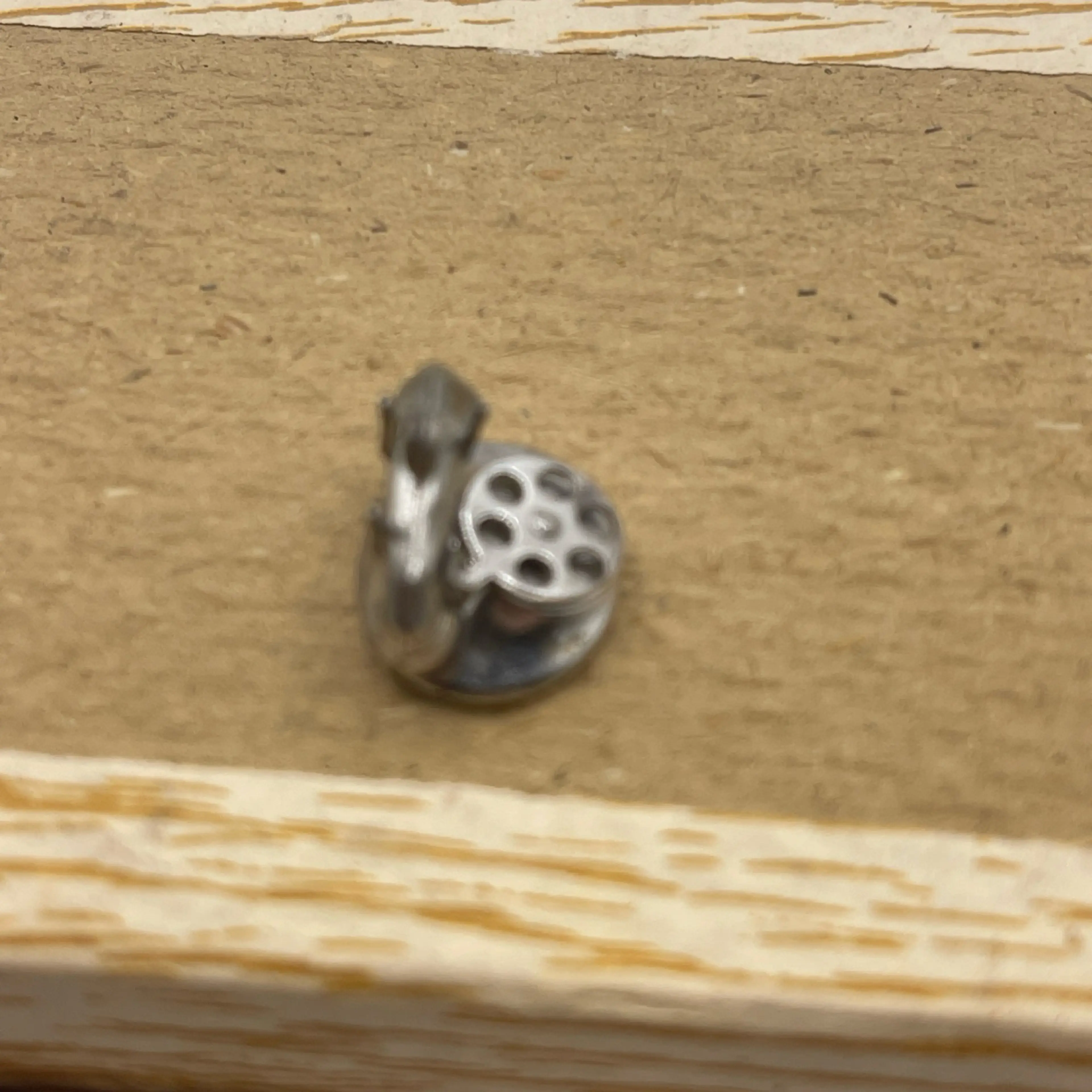 Image 4 of 9