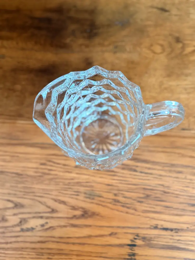 Vintage Anchor Hocking Wexford Clear Glass Creamer Pitcher – 5 Inch Footed Pressed Glass – Farmhouse Table Decor – Quilted Diamond Pattern