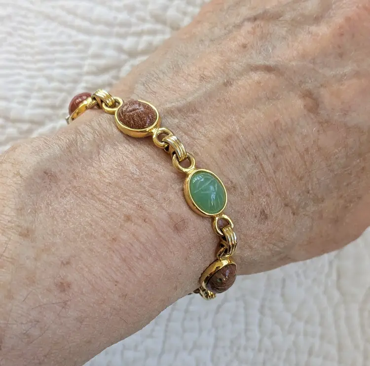 Vintage Carved Natural Stone Scarab Bracelet in Gold Tone