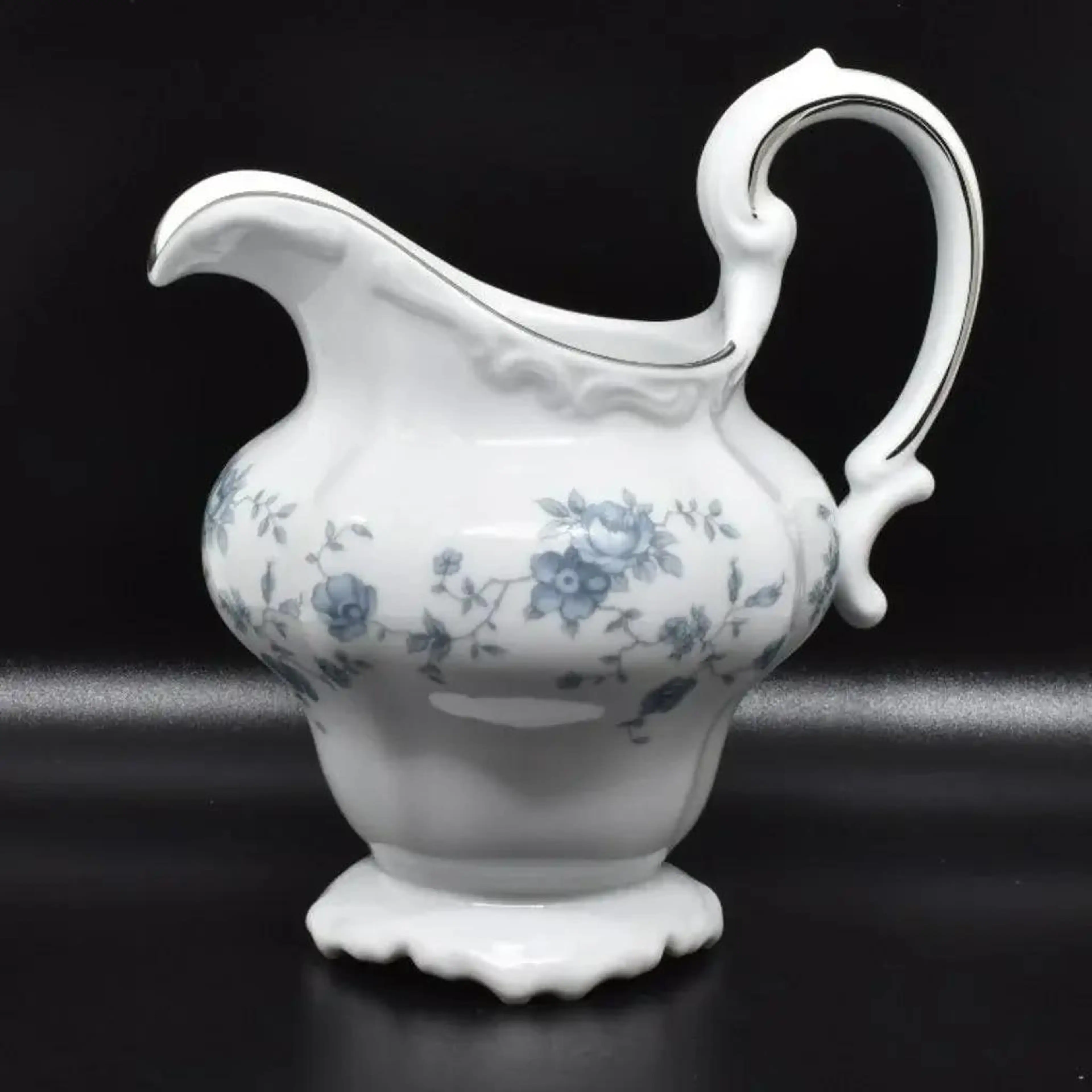 Image 1 of 8