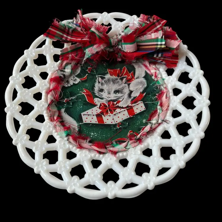 Vintage Reticulated 7.5" Milk Glass Plate Christmas Kitty Plate