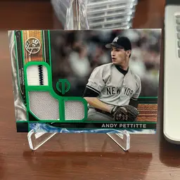 2022 Topps Tribute Andy Pettitte Triple Relic Green /99 #TTR-AP