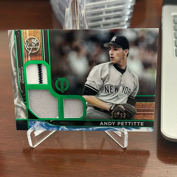 2022 Topps Tribute Andy Pettitte Triple Relic Green /99 #TTR-AP
