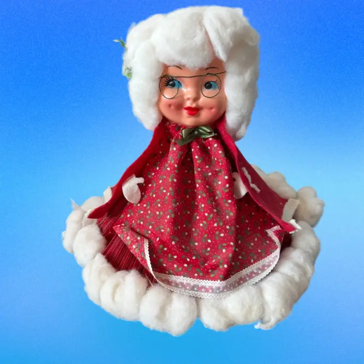 Kitschy Santa & Mrs. Clause Claus Hand Made Fan Fold Newspaper Figurine Doll Decorations