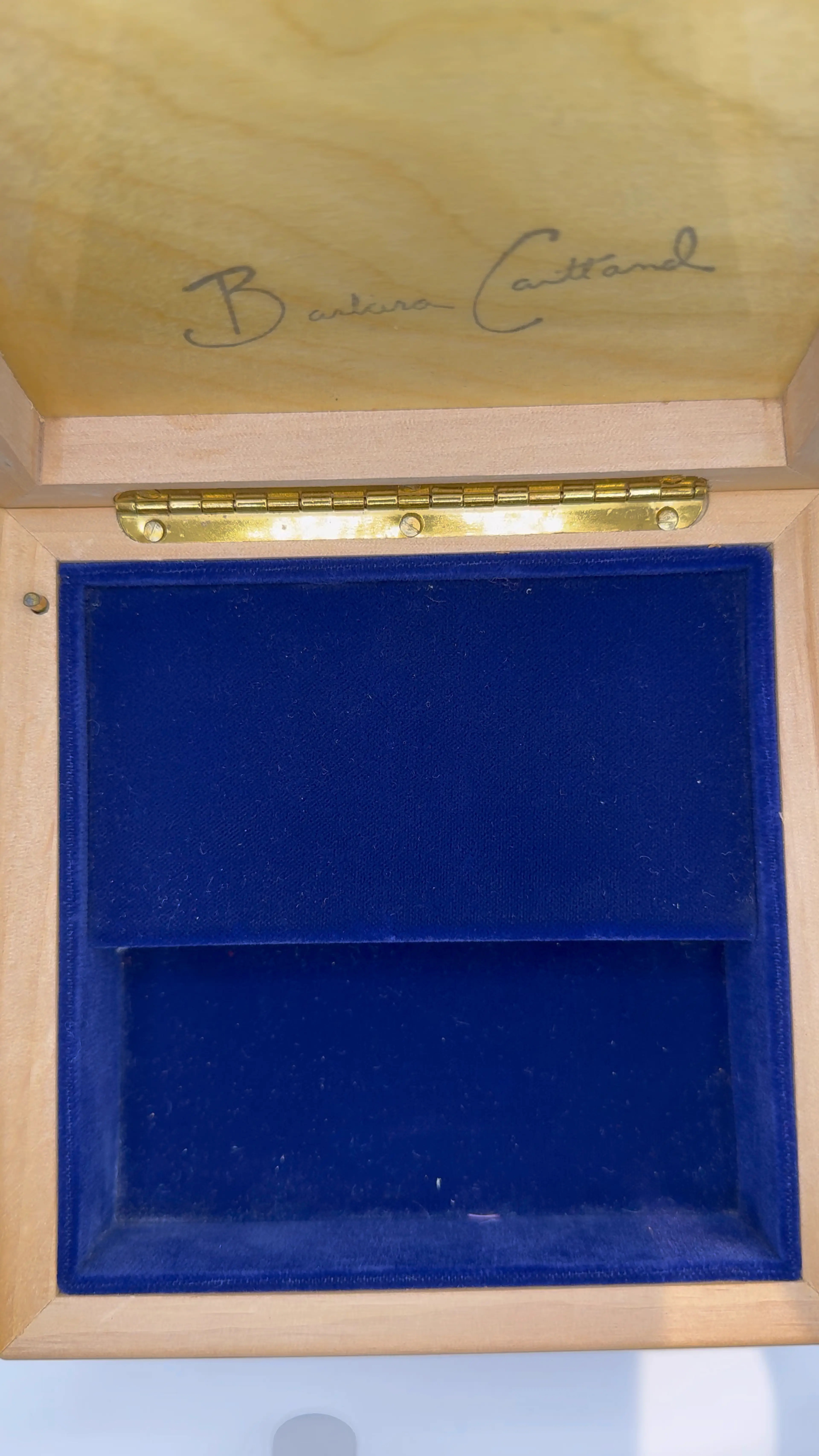 Image 3 of 3