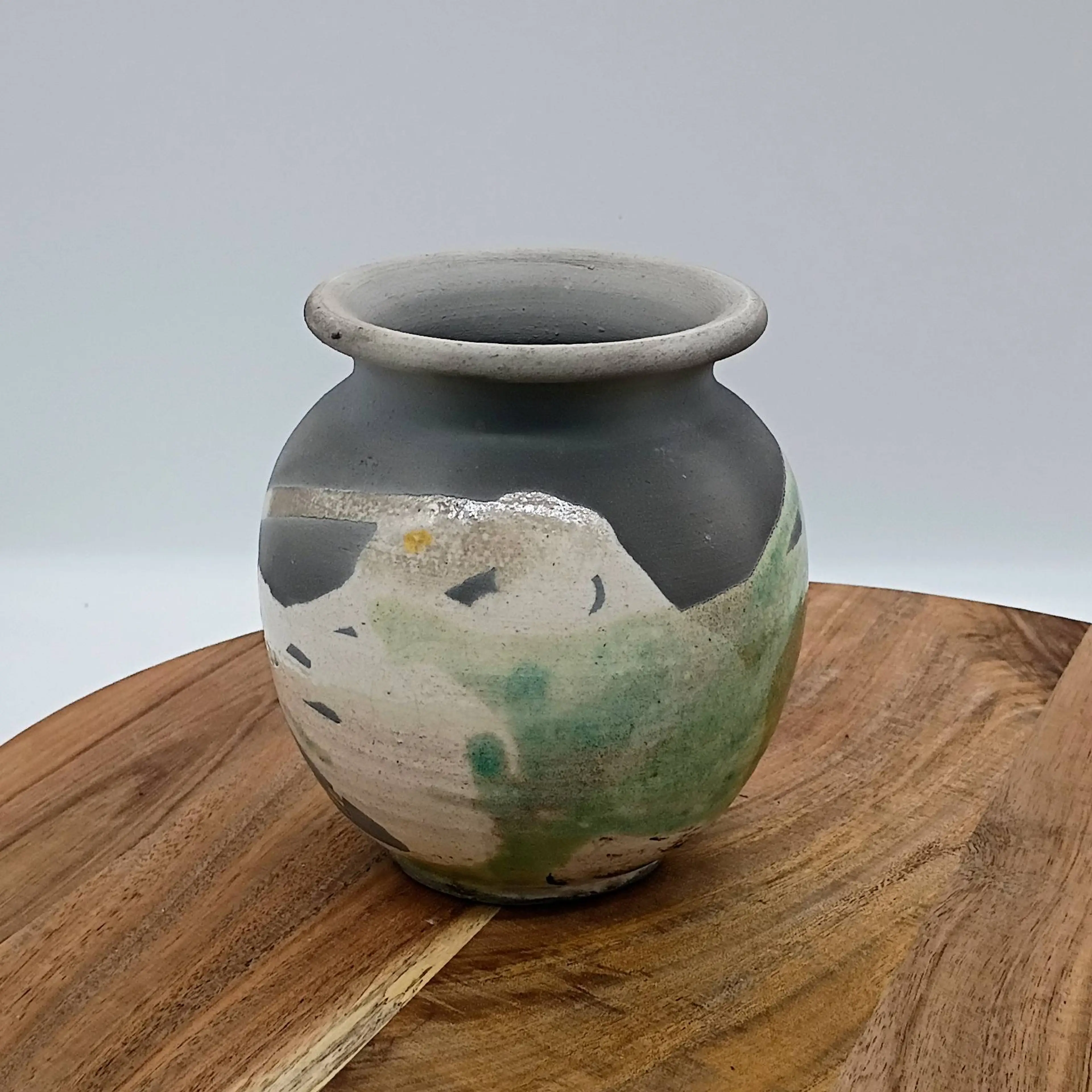 Image 2 of 6