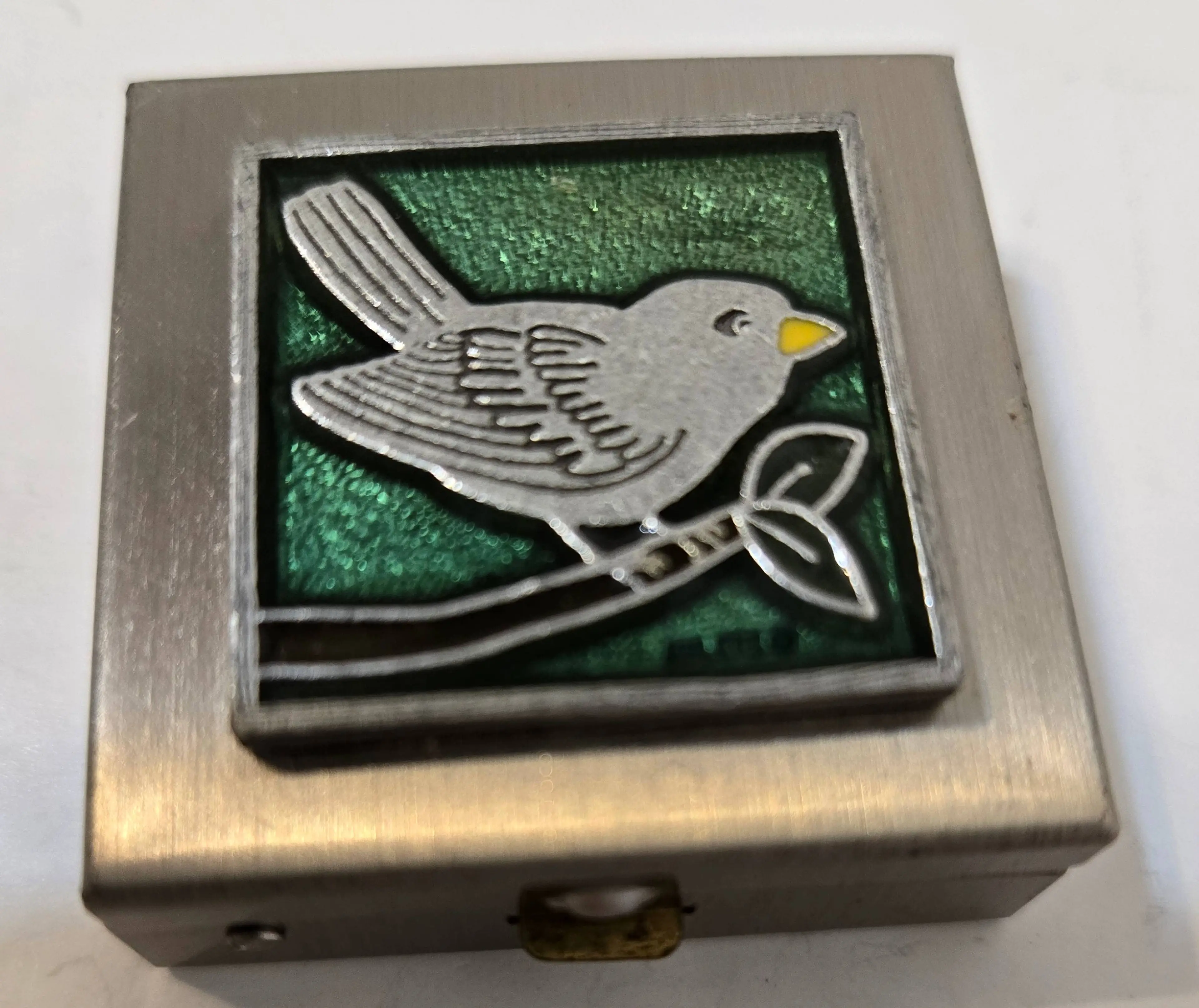 Image 1 of 5
