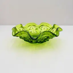 Viking Bullseye Pattern Lime Green Ruffle Too Bowl