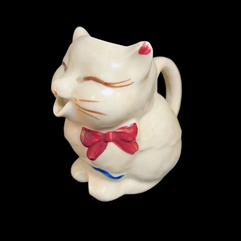 USA-Shawnee Pottery "Puss N Boots" Kitty Pitcher