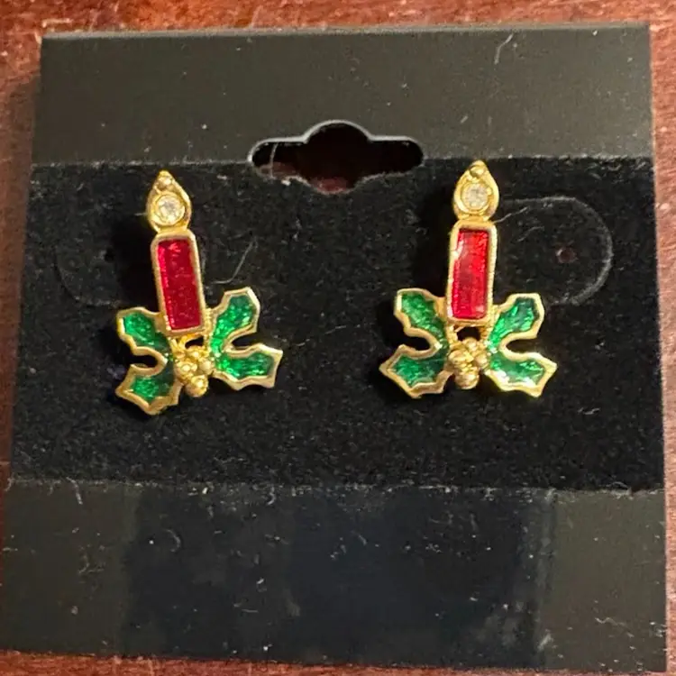 Avon Gold Toned And Rhinestone Christmas Candle Studded Earrings