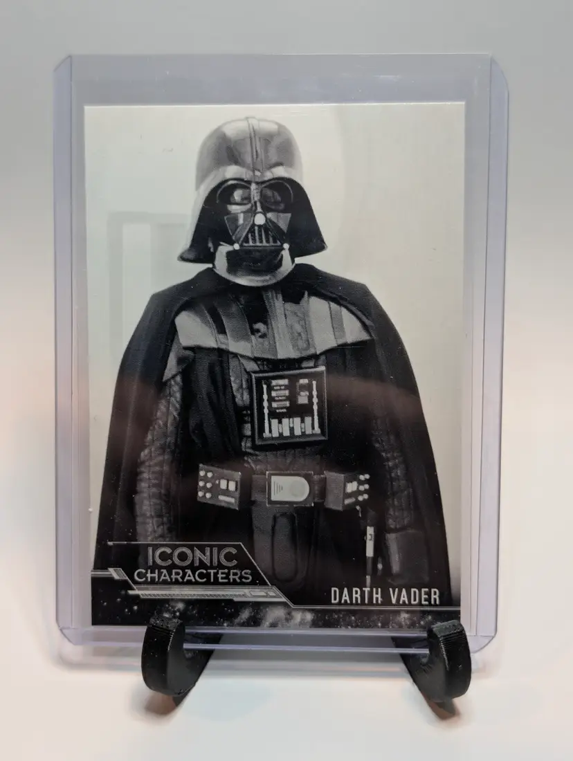 Darth Vader 2019 Topps Star Wars: The Empire Strikes Back Black & White IC-5 (A)