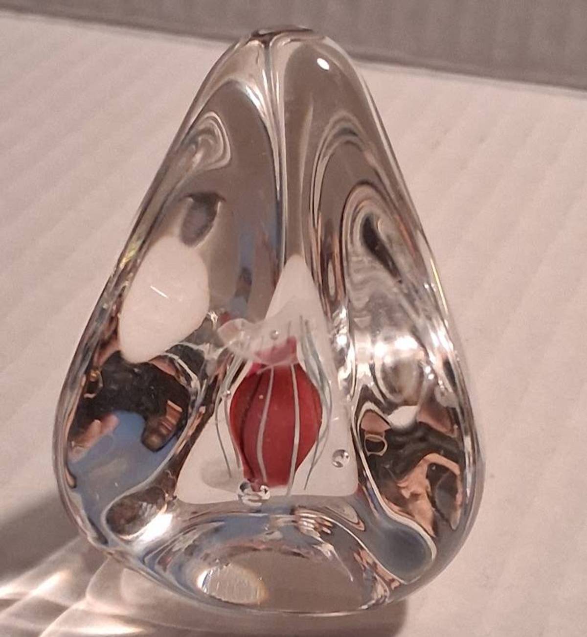 Niknax · Vintage 1992 Schmidt Rhea Mini Art Glass Paperweight Purple ...