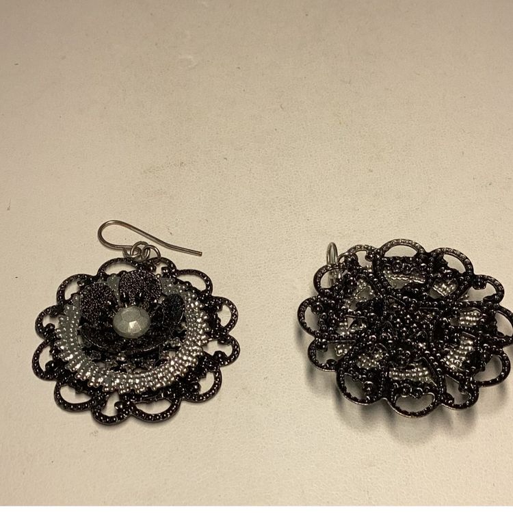 Black & Silver Metal Pierced Earrings 1”