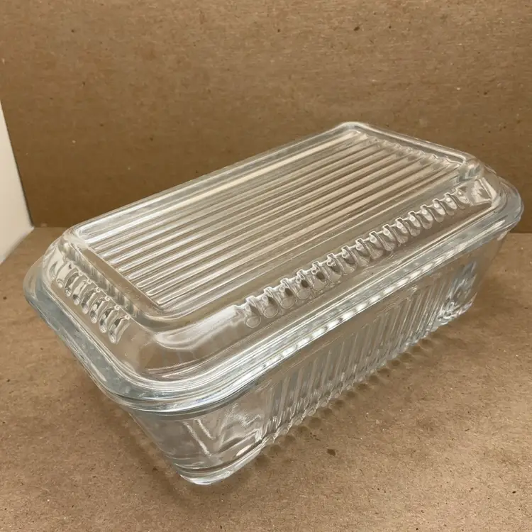 POW4 VTG Rectangle Ribbed Clear Glass Refrigerator Dish 6.5" x 4" with Lid