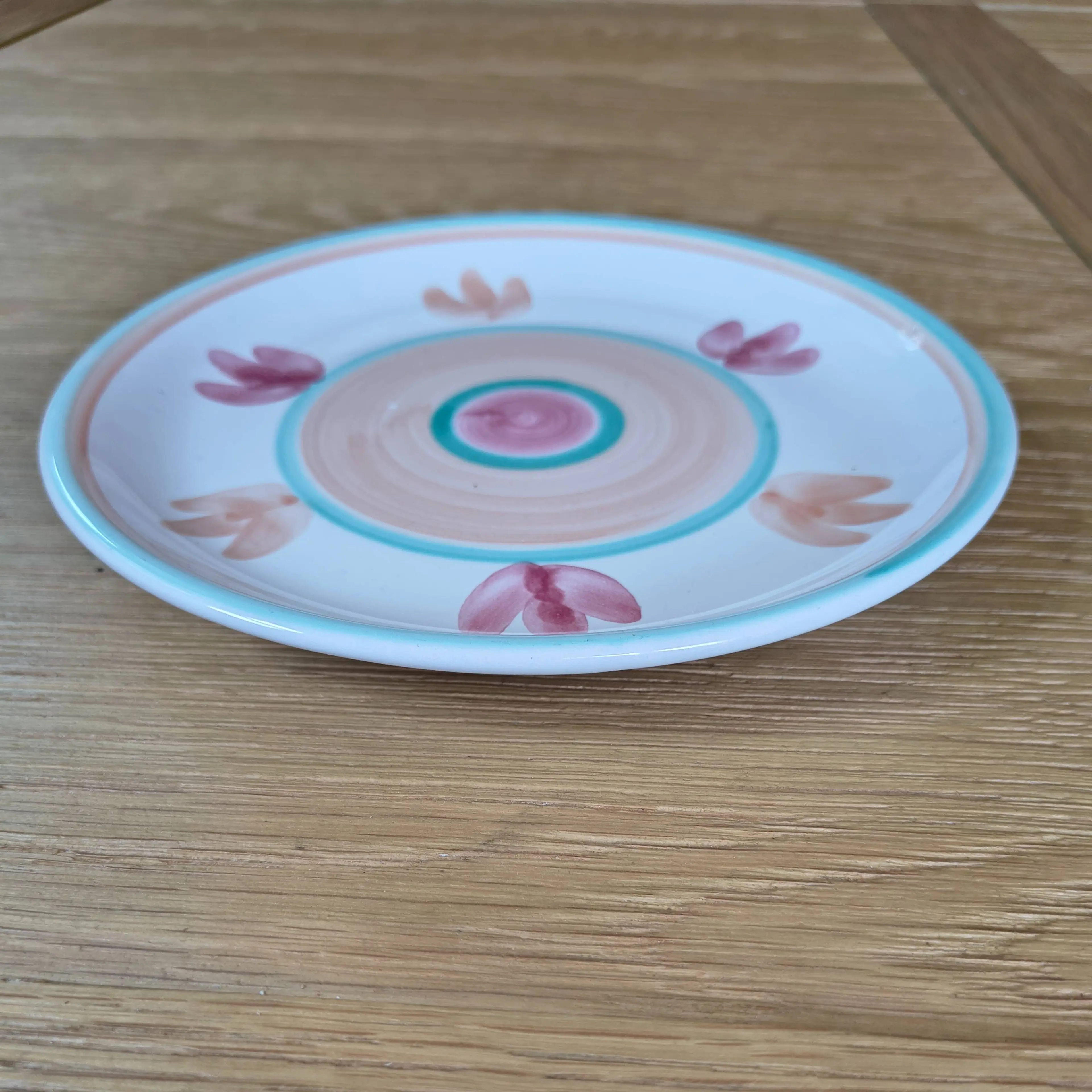 Image 2 of 7