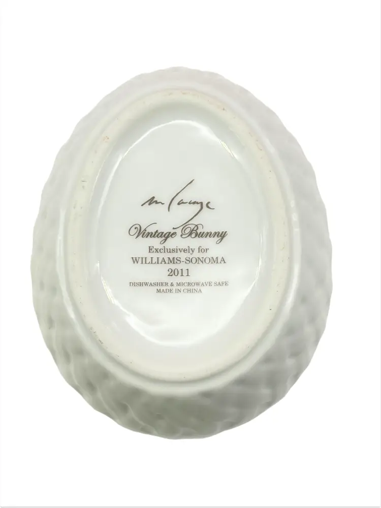 Williams Sonoma 2011 Bunny Ramekin Dessert Bowl Easter Egg\Shape Replacement