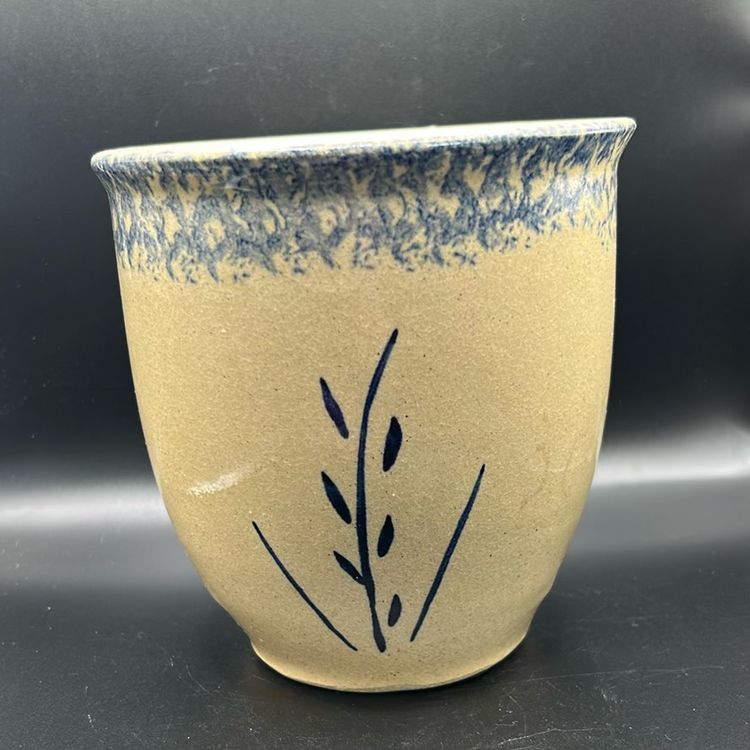 Vintage Roseville, Ransbottom Pottery Crock Blue Wheat 1 Quart