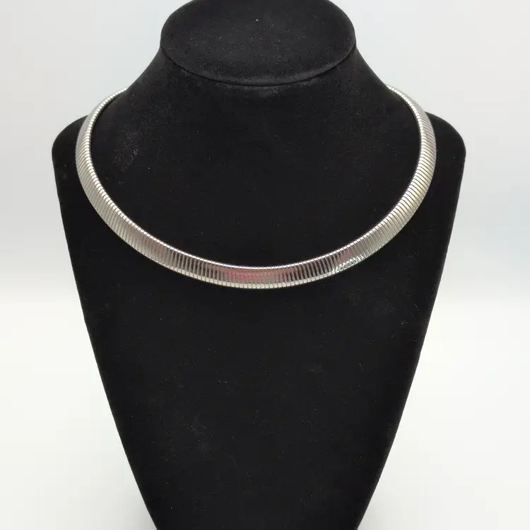 Silver Tone Omega Mesh Chain Flex Stretch Snake Collar Necklace