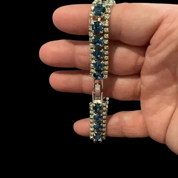 Beautiful Silvertone Tennis Bracelet. With Cobalt Blue & Clear GL Rhinestones.