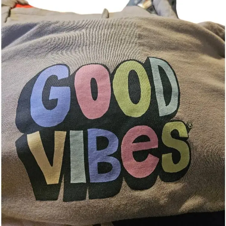 Women's Life Is Good GOOD VIBES Long Sleeve Crusher Boxy Tee Large