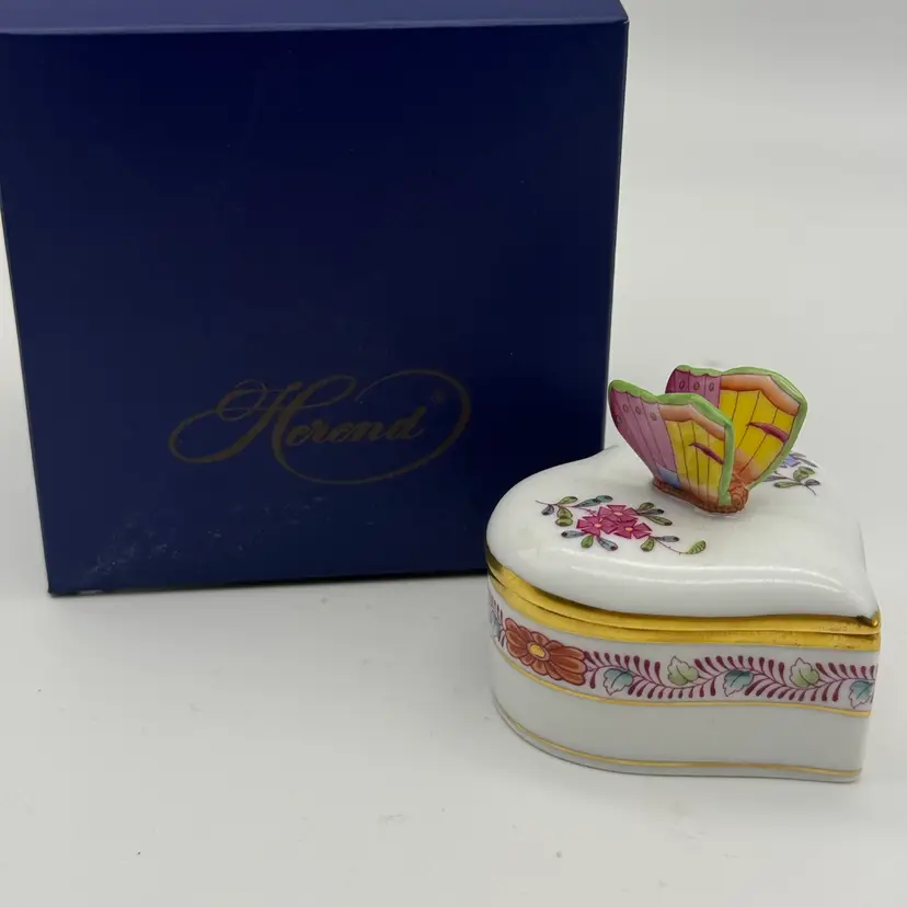 Herend Hungary Butterfly Heart Trinket Box 2003 Herend Guild RARE 🔥 Signed