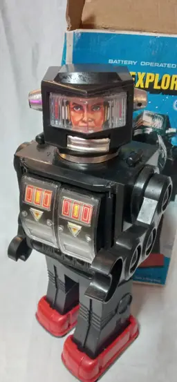 VTG  Moon Explorer Robot BATTERY OPERATED EXPLORER ROBOT MADE IN HONG READ