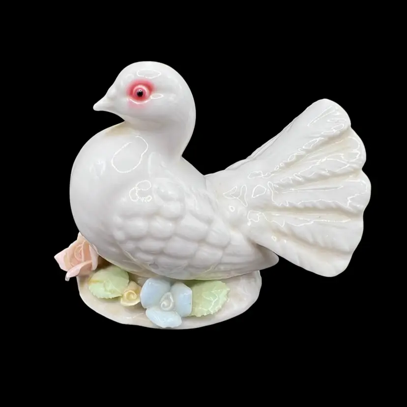 Porcelain Bird White Dove Figurine With Flowers Made In Japan