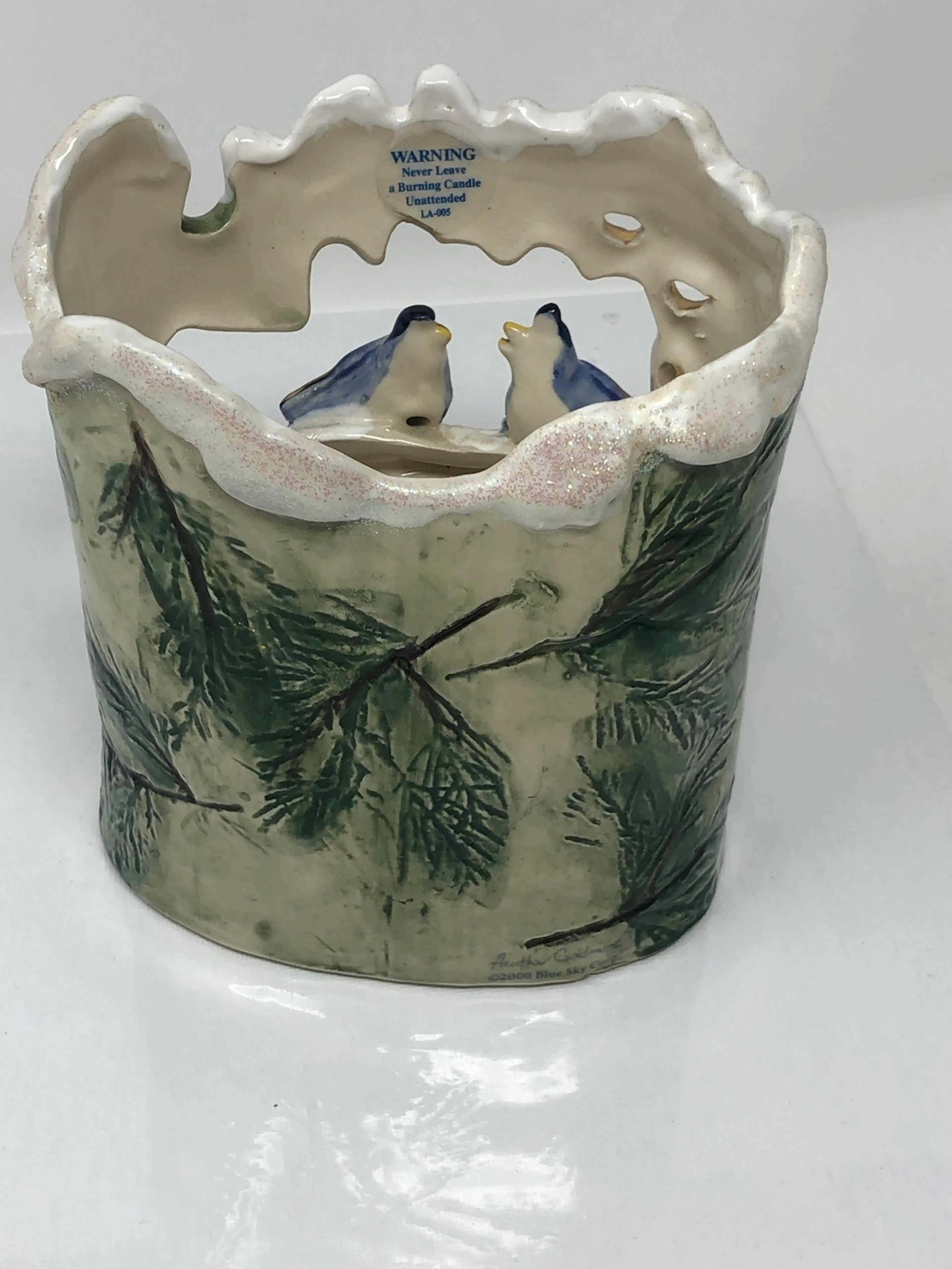 Image 3 of 8