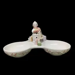 AVON SNOWLADY 3 SECTION SERVER CONDIMENT TRAY 2003 PRESIDENT’S CLUB HOLIDAY GIFT