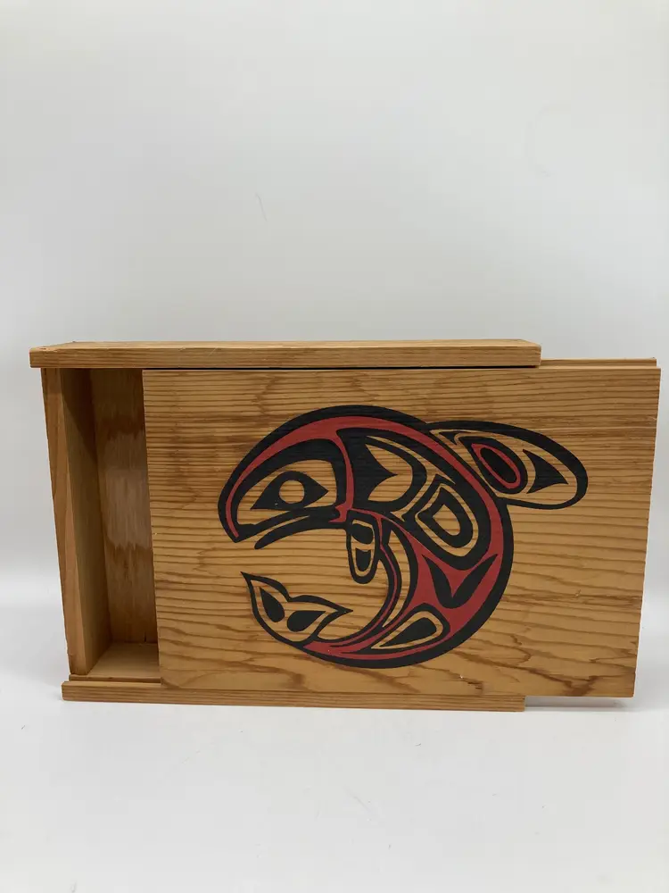 Inuit Eskimo Alaska Salmon Orca Fish Red Black Painted Wooden Box