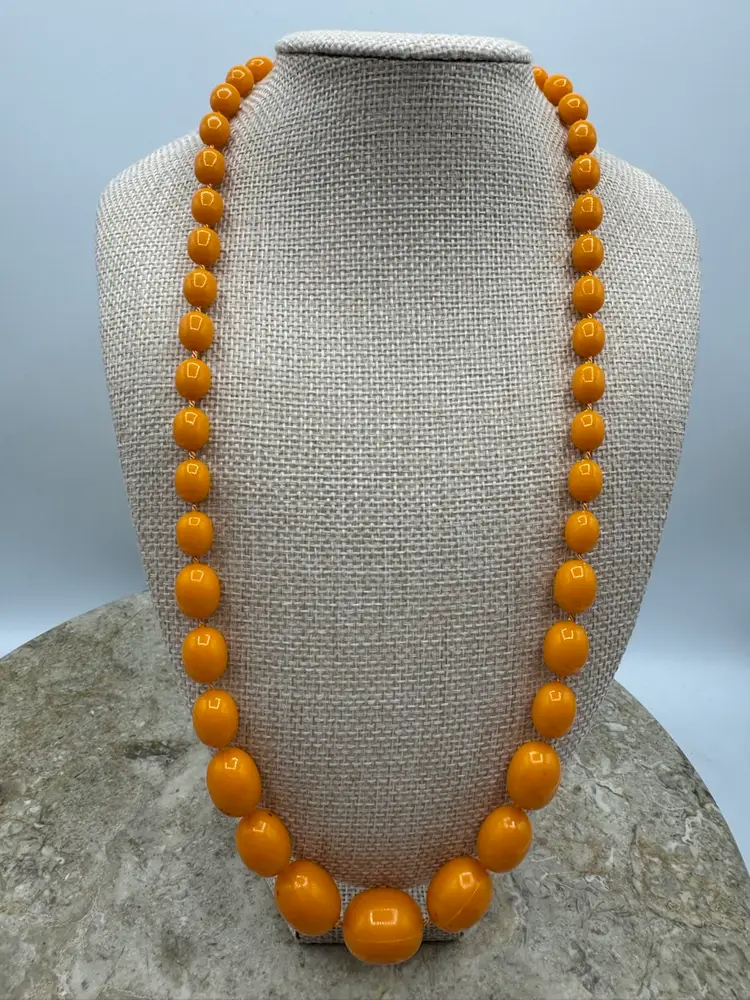 Vintage Orange Graduating Bead UV Glow Necklace