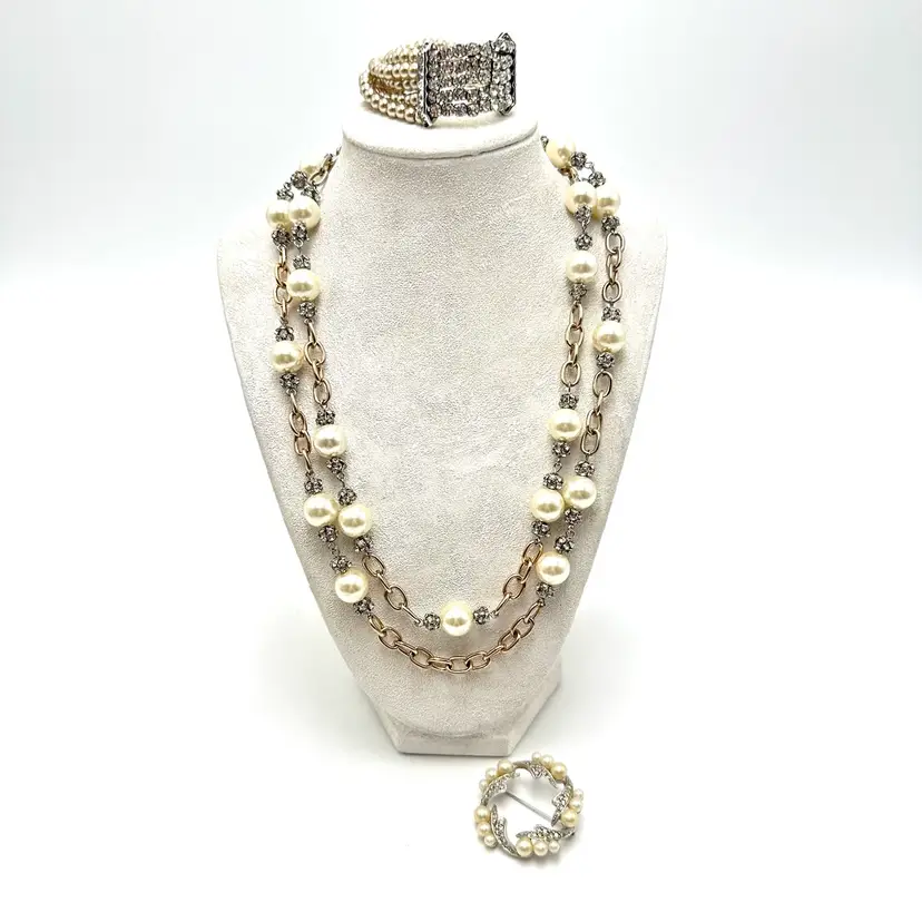 Faux Pearl Necklace Bracelet Brooch Paired Bridgerton Inspired Jewelry Lot