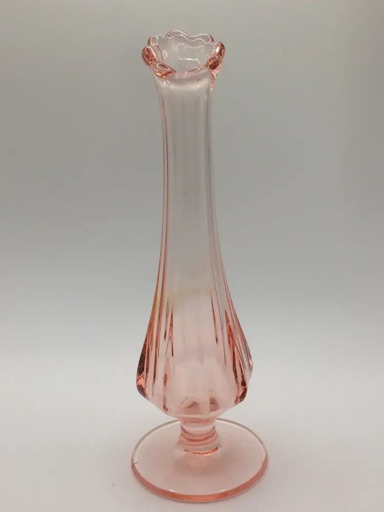 7"  Swung Vase.  NO chips, cracks or flea bites!