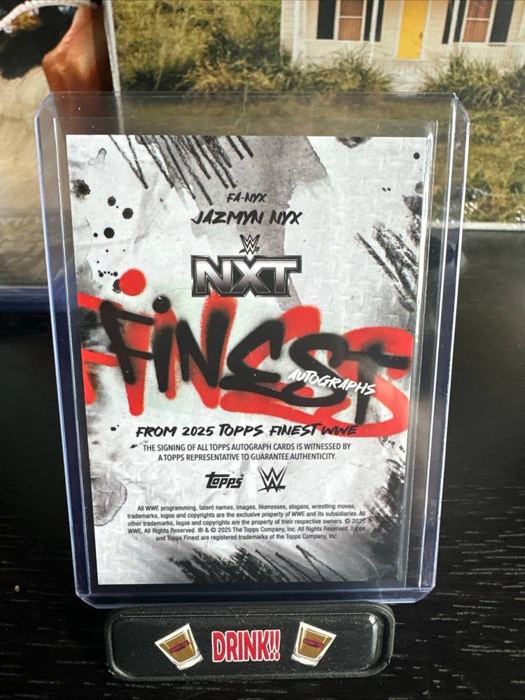 2025 Topps Finest WWE Jazmyn Nyx Black Refractor Auto #09/25
