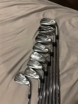 TAYLORMADE 2017 P790 IRON SETS 4-PW,AW STEEL R300 Regular Flex