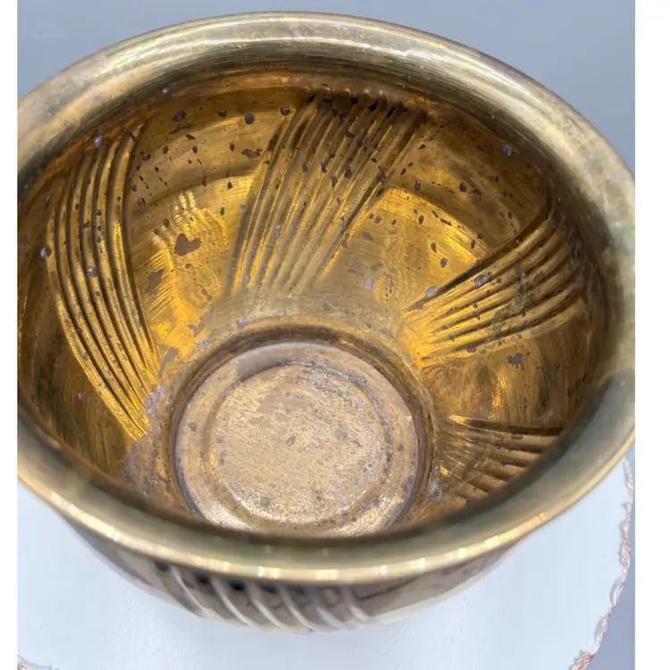 Solid Brass Jardiniere Planter with Ribbed Swirl Design