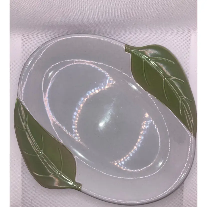 Vintage 1970s MCM Canonsburg Flight Leaf Gray Willard George Platter