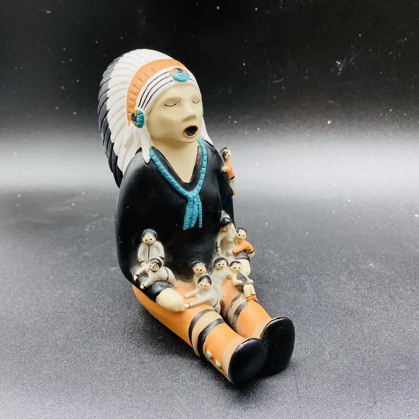 #1425 Rod Kuehrast Storyteller with many Children Figurine Doll Collectible