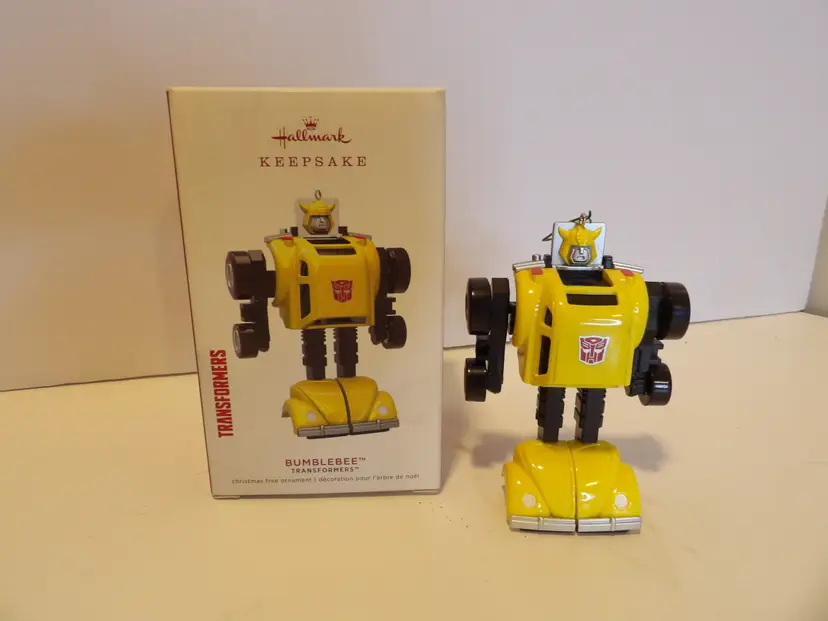 + * 2019 TRANSFORMERS BUMBLEBEE HALLMARK ORNAMENT BRAND NEW