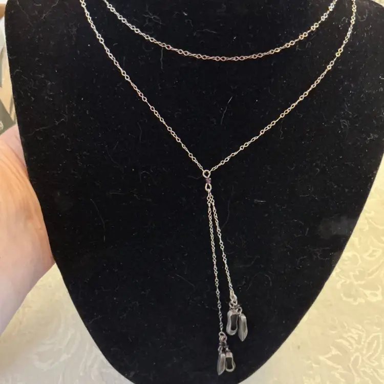 VTG Sterling Silver Necklace with Ballet Slippers 19" Delicate!