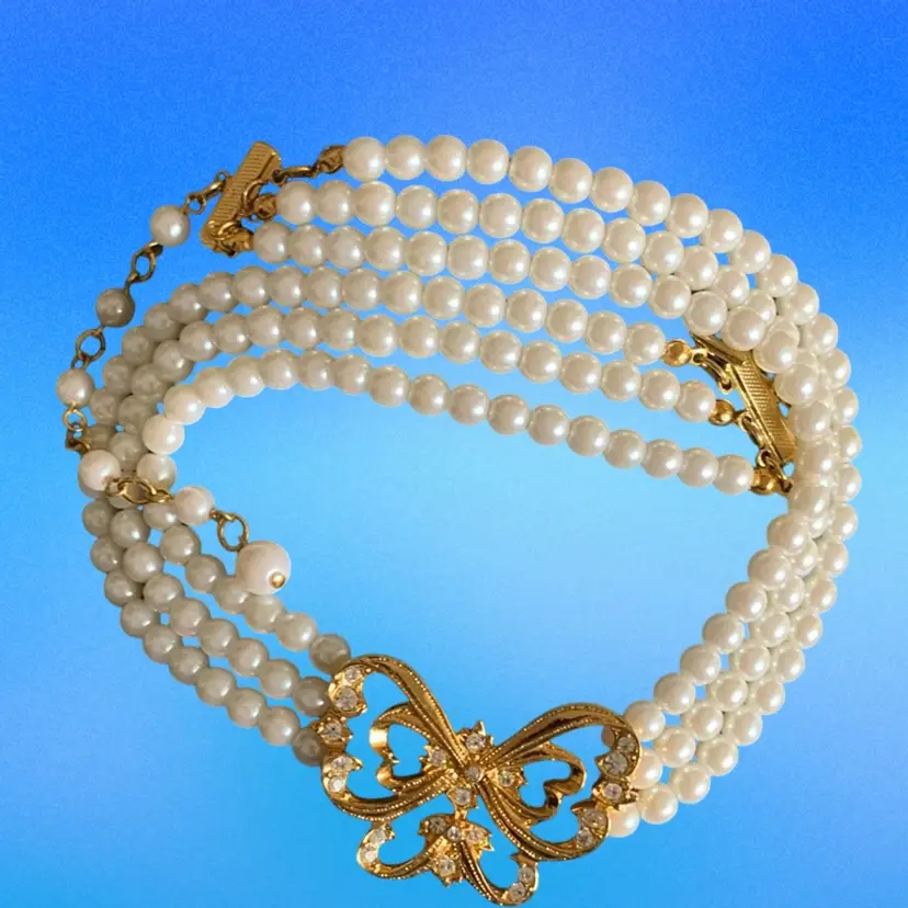 Vintage Avon Three Strand Faux Pearl Gold Tone Butterfly Chocker With White Rhinestones
