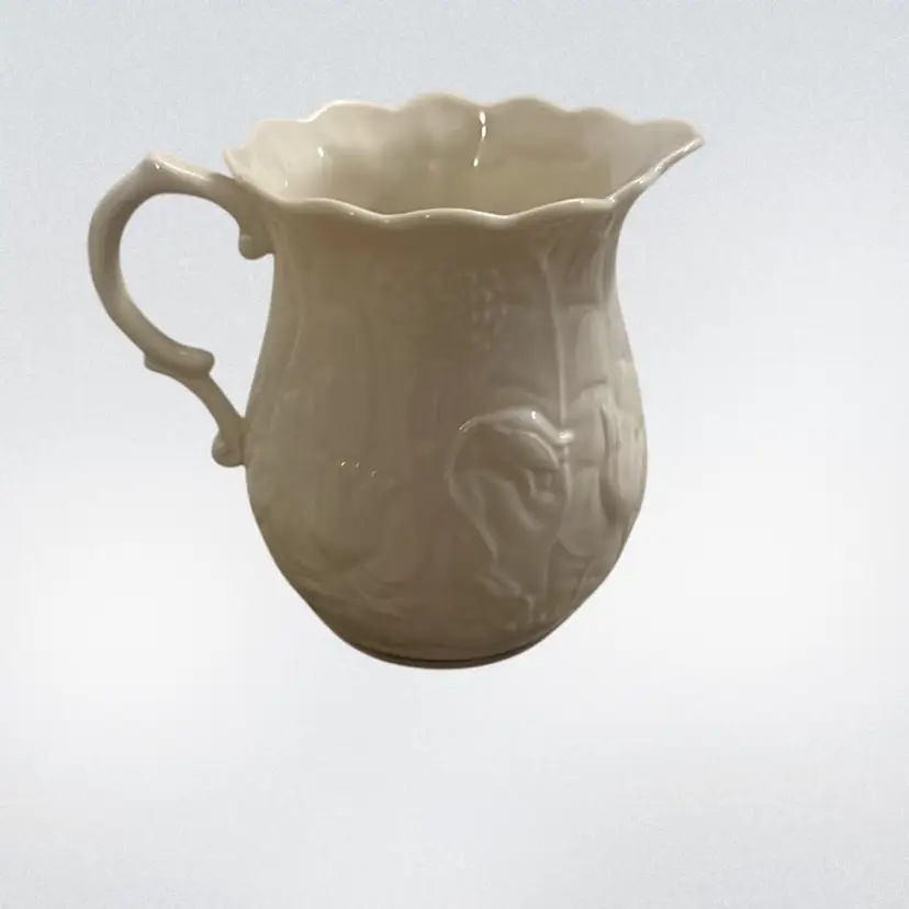Belleek Lotus Flower Bone China Creamer 3.75β