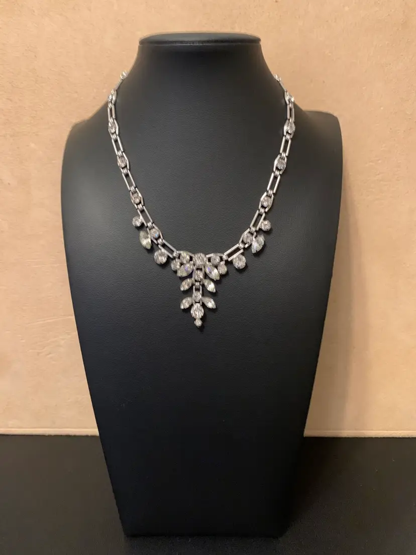 Vintage Rhinestone Necklace