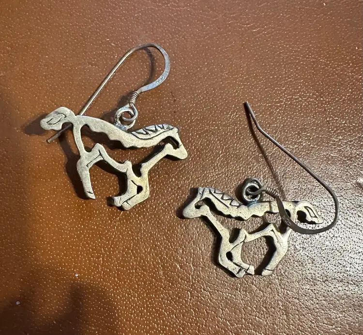 Navajo Openart Sterling Silver Horse Dangle Earrings