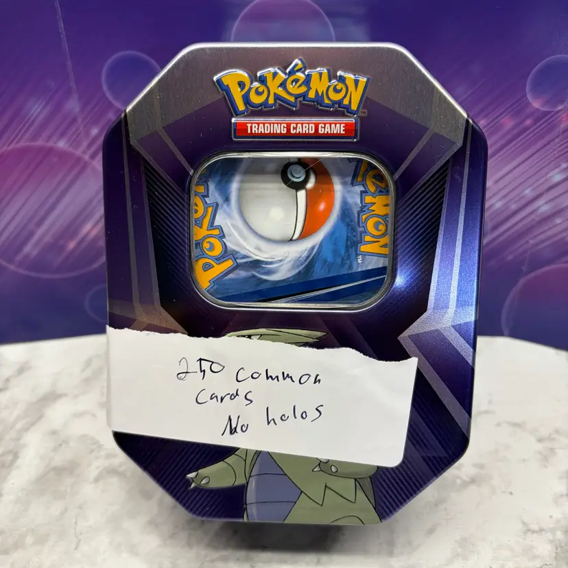 250 Basic Common Cards No Holos Or Reverse Holos & Tin