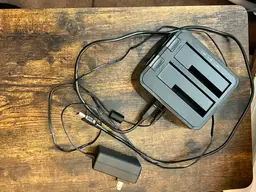 Insignia 2-Bay Dual Hard Drive HDD Docking Station NS-PCHDEDS19 - No Box (VG)