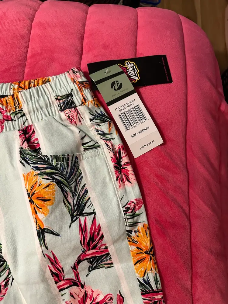 Good Vibes By Drill Clothing Co Shorts Size Medium