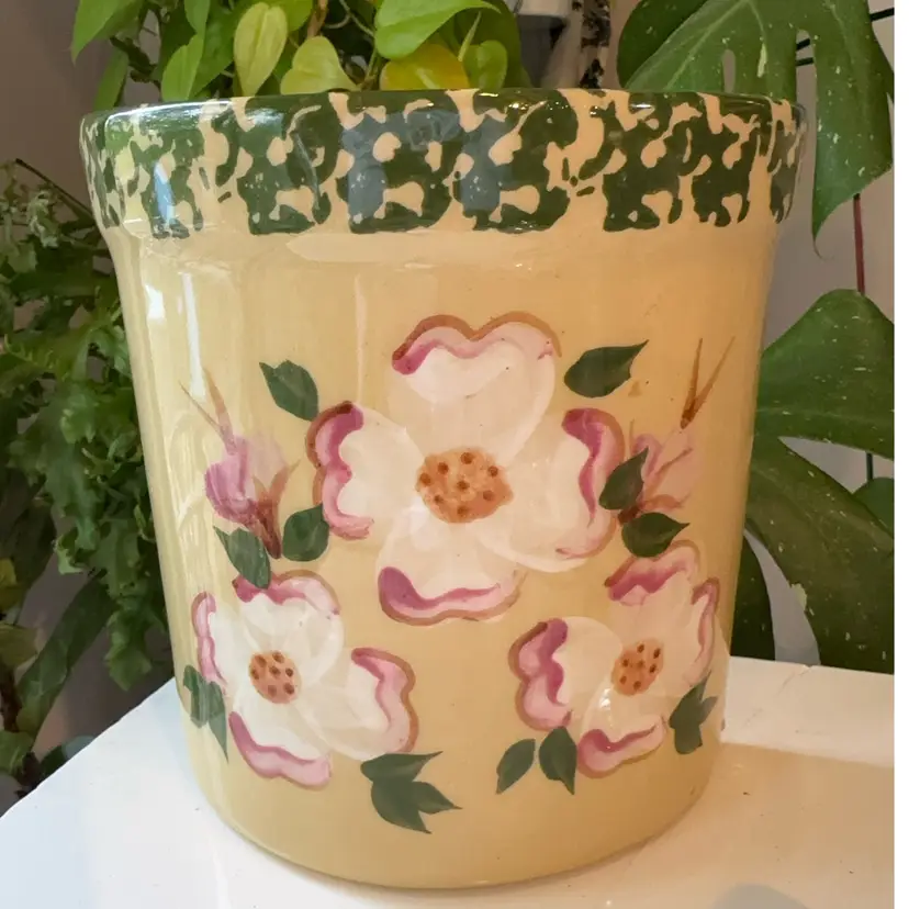 Alpine Pottery 6.5” Crock Wall Pocket