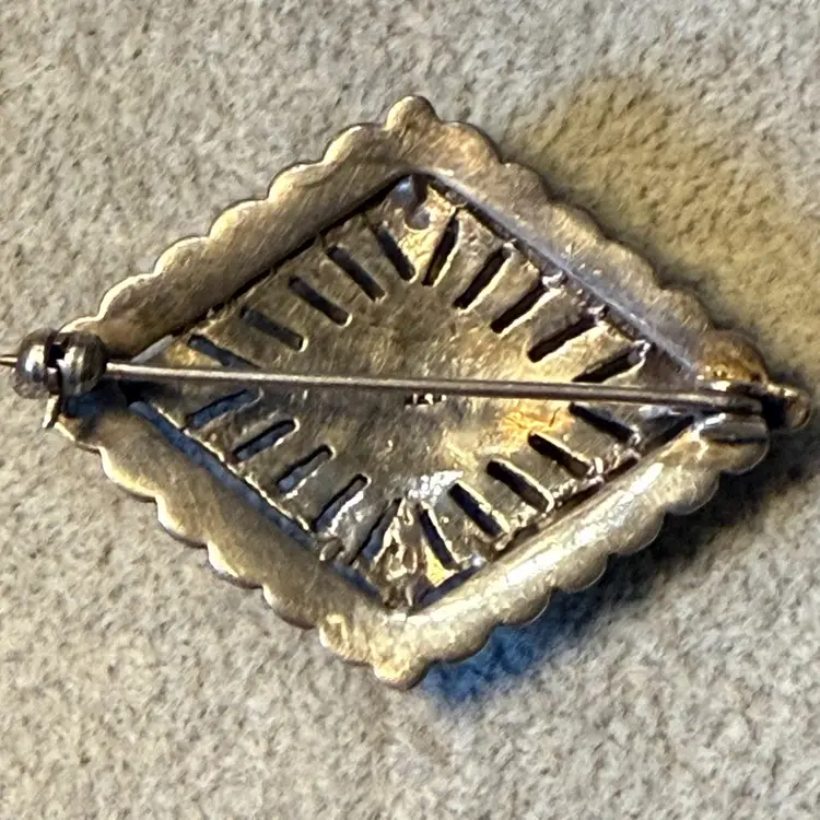 Diamond Shape Onyx And Marcasite 925 Sterling Silver Brooch